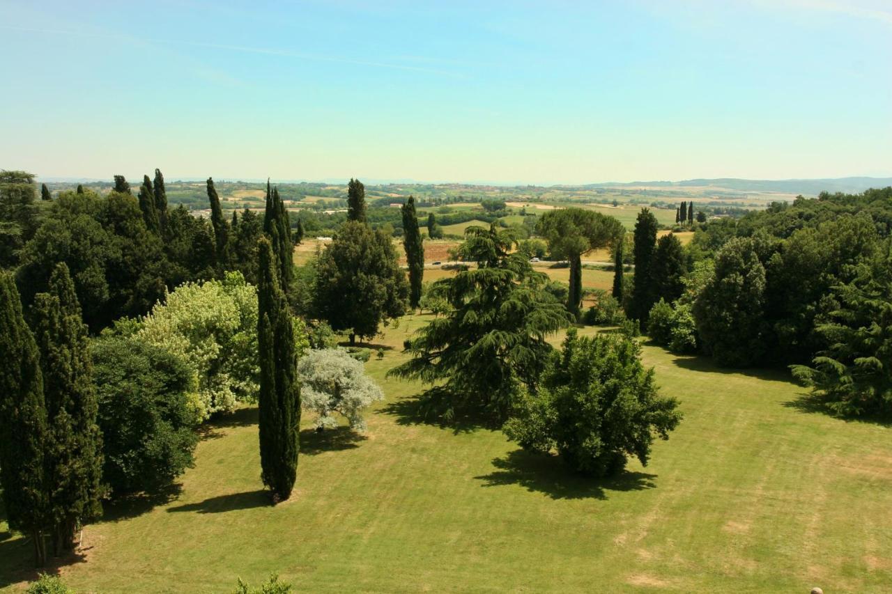 Castello Di Sovicille - Residenza D'Epoca住宿加早餐旅馆 外观 照片