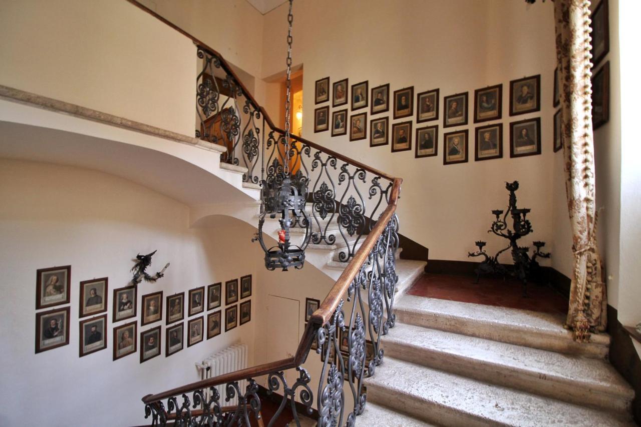 Castello Di Sovicille - Residenza D'Epoca住宿加早餐旅馆 外观 照片